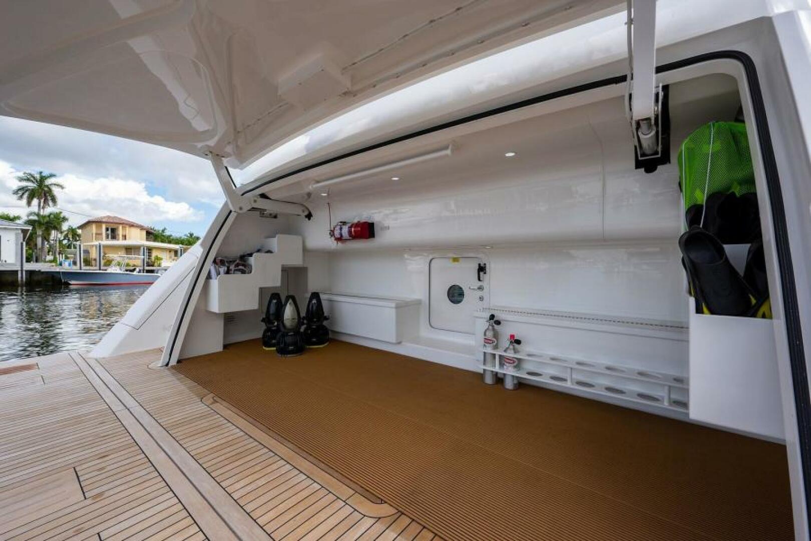 Slide: The Image of Garage - 4559073