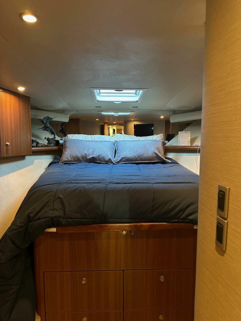 Slide: The Image of Master Stateroom - 4700593