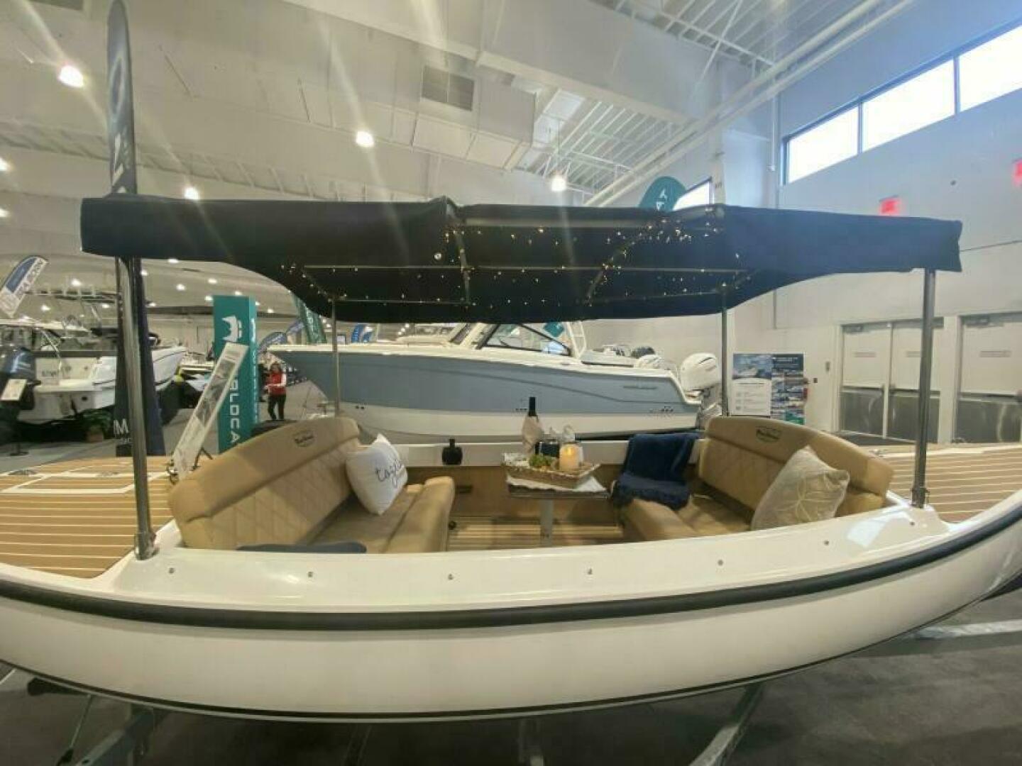 Slide: The Image of Vision Quietude 156 2021 - 5465147