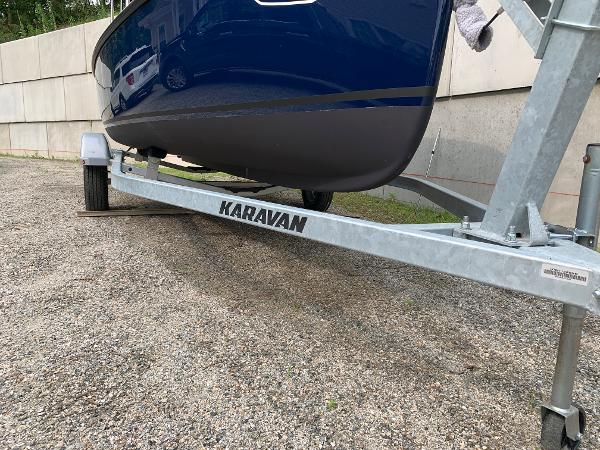 Slide: The Image of 2023 Vision Marine Technologies Fantail 217 on Karavan trailer. - 10