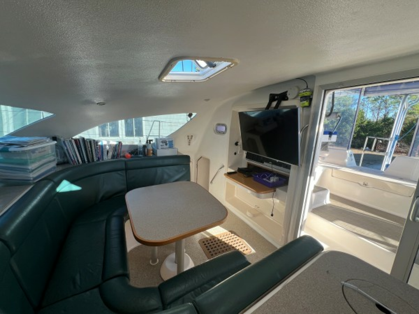 Slide: The Image of Used Sail Catamaran for sale 2001 Voyage 380 - THE WANDERFUL LIFE - 5314674
