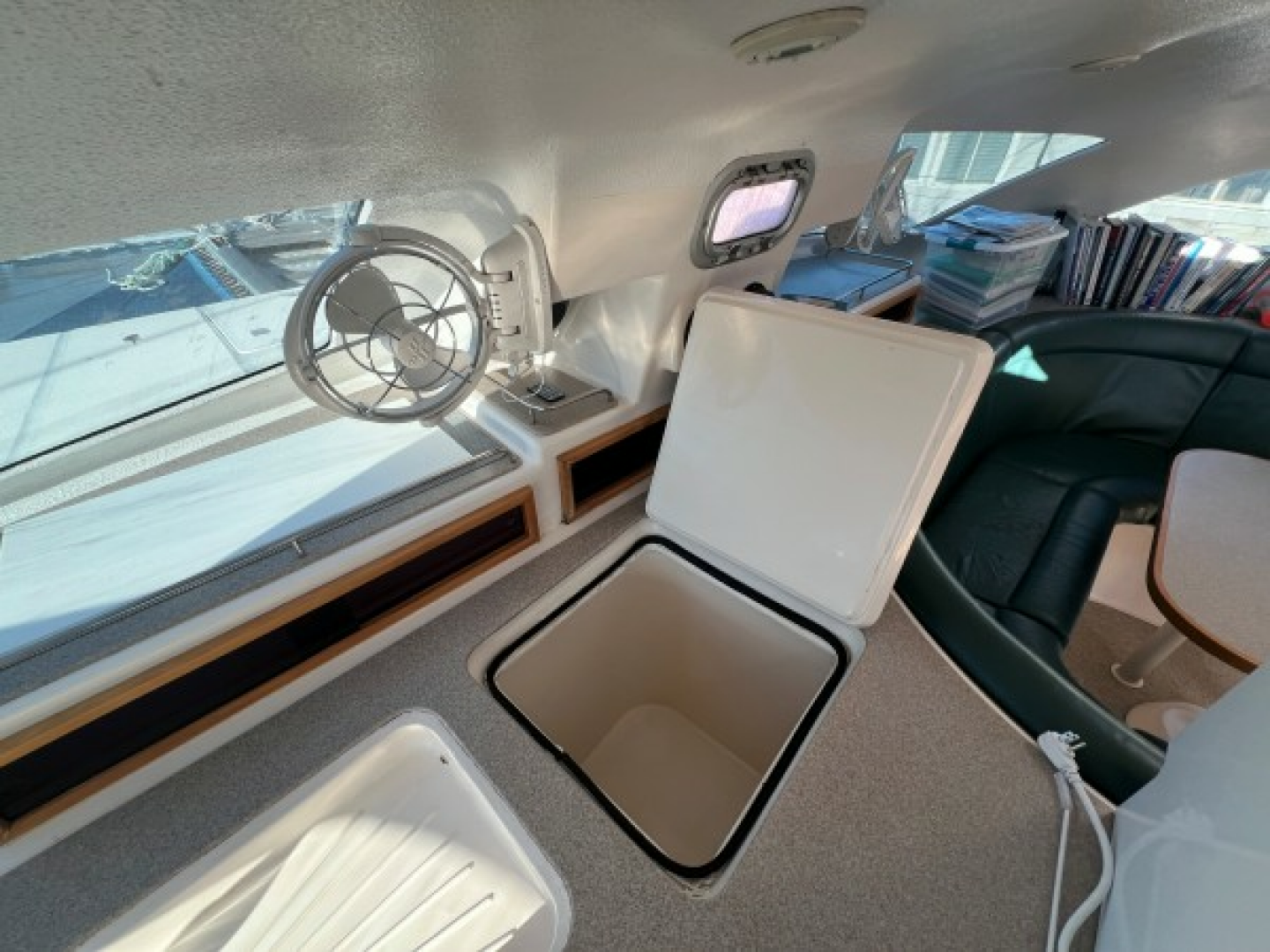 Slide: The Image of Used Sail Catamaran for sale 2001 Voyage 380 - THE WANDERFUL LIFE - 5314671