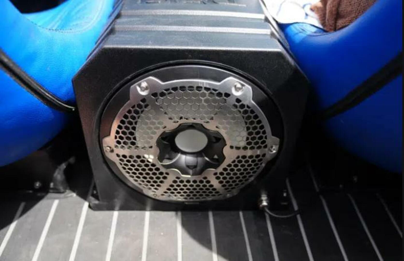Slide: The Image of Watersports Car Series B Jet Car Boat 2023 - 3938564