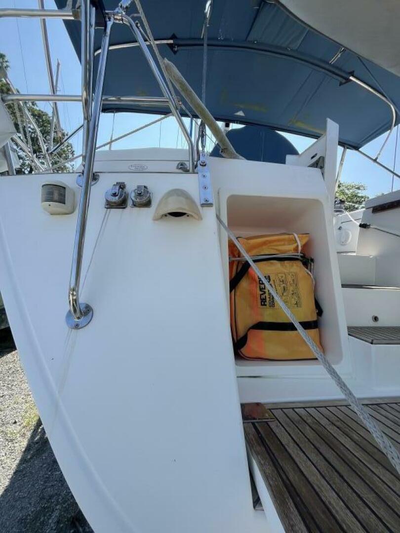 Slide: The Image of Wauquiez Pilot Saloon 41 2007 - 4553799