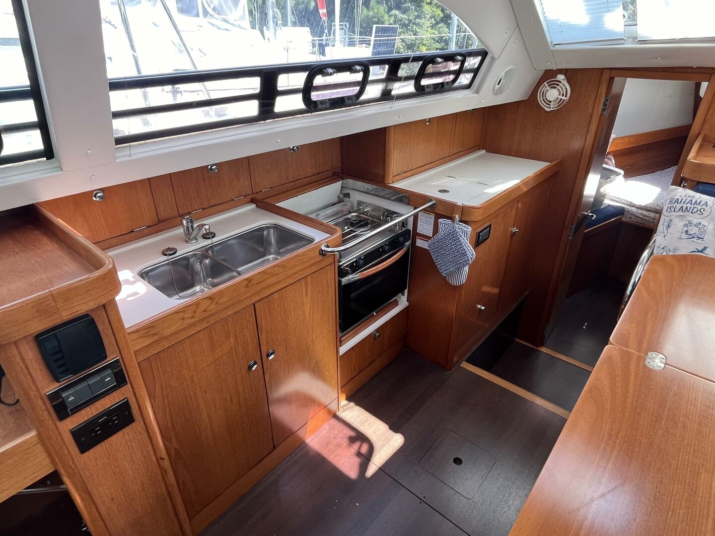 Slide: The Image of Wauquiez Pilot Saloon 41 2007 - 4580190