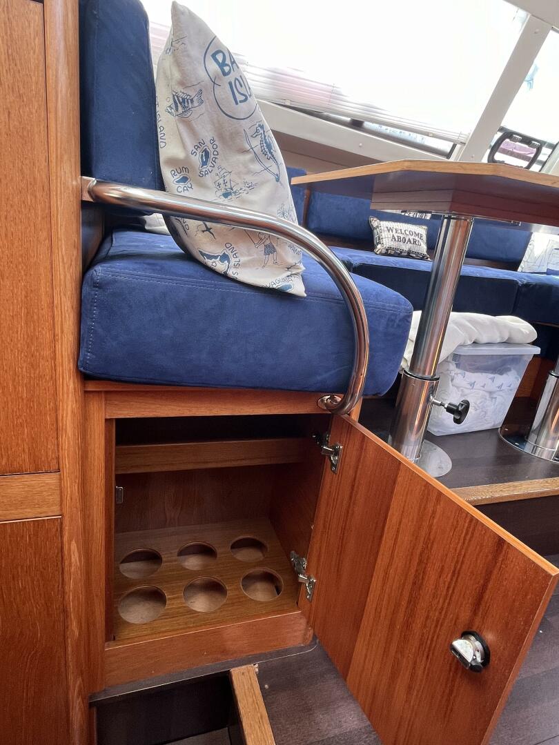 Slide: The Image of Wauquiez Pilot Saloon 41 2007 - 4580195