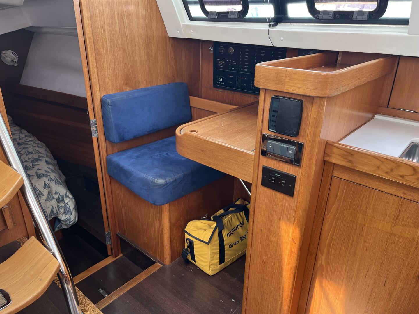 Slide: The Image of Wauquiez Pilot Saloon 41 2007 - 4580289