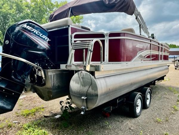 Slide: The Image of 2016 Weeres Pontoons ECLIPSE 240TT #19870 with Mercury outboard motor on trailer. - 3