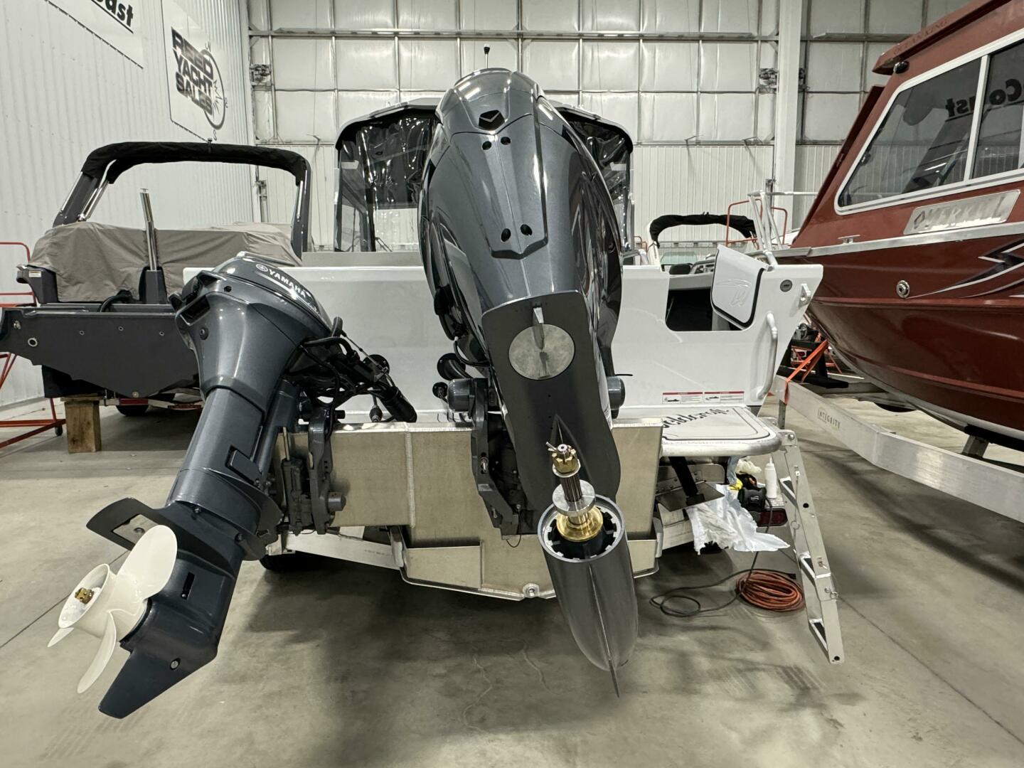Slide: The Image of Weldcraft 200 Revolution PHT 2024 - 5168569