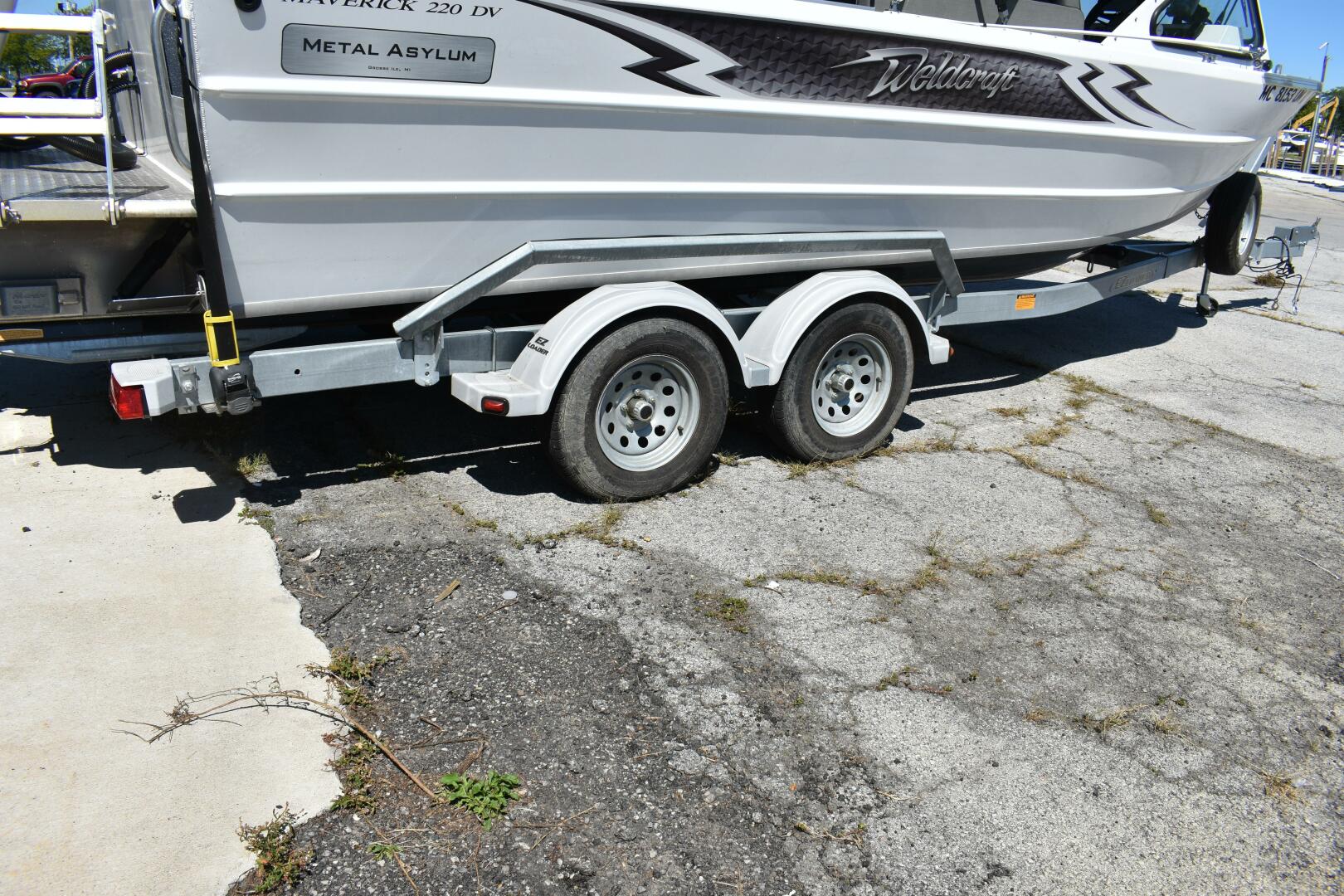 Slide: The Image of Weldcraft 220 Maverick DV 2020 - 5202279