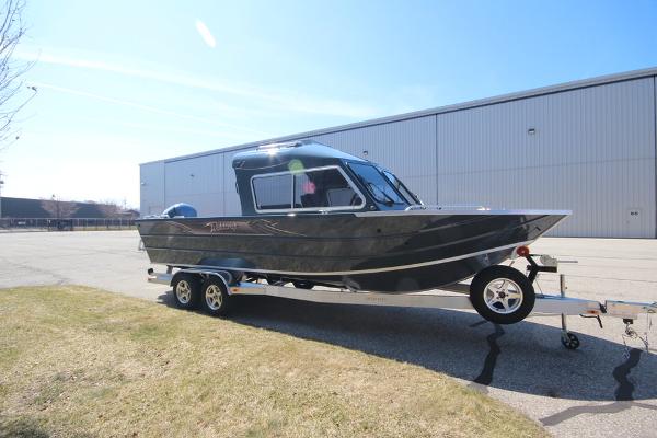 Slide: The Image of Weldcraft 240 Maverick DV F300XA In Stock 2023 - 4