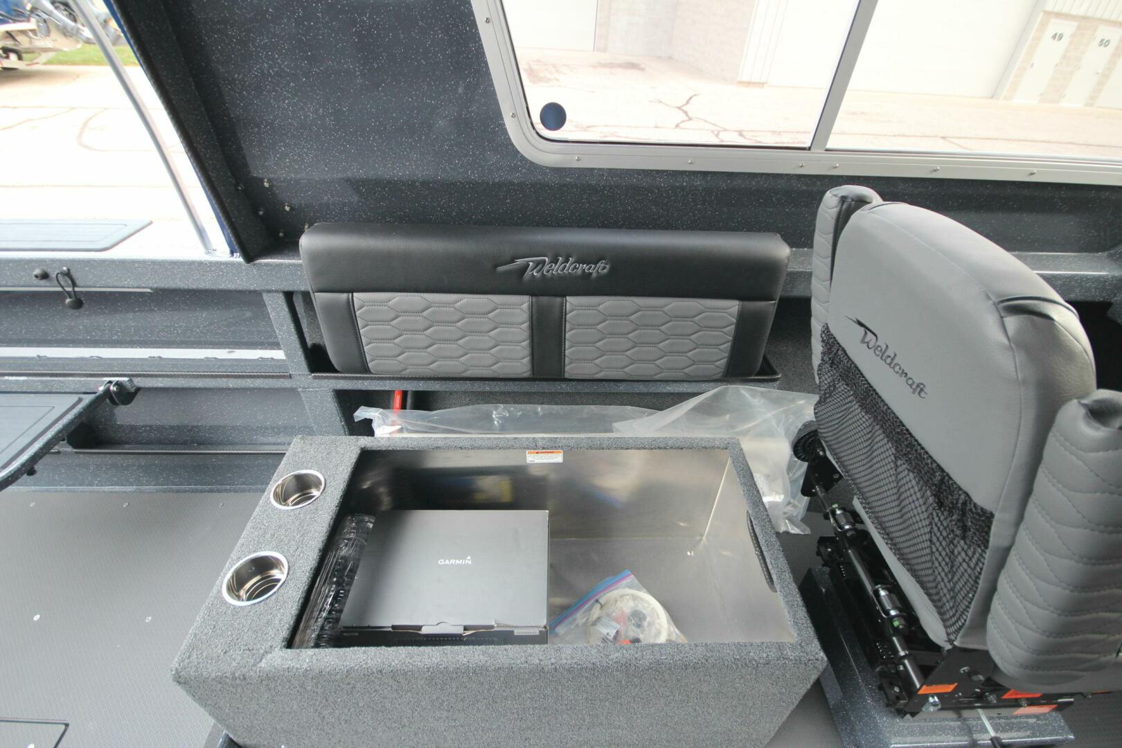 Slide: The Image of Weldcraft 240 Ocean King Great Lakes Edition 2025 - 5166150