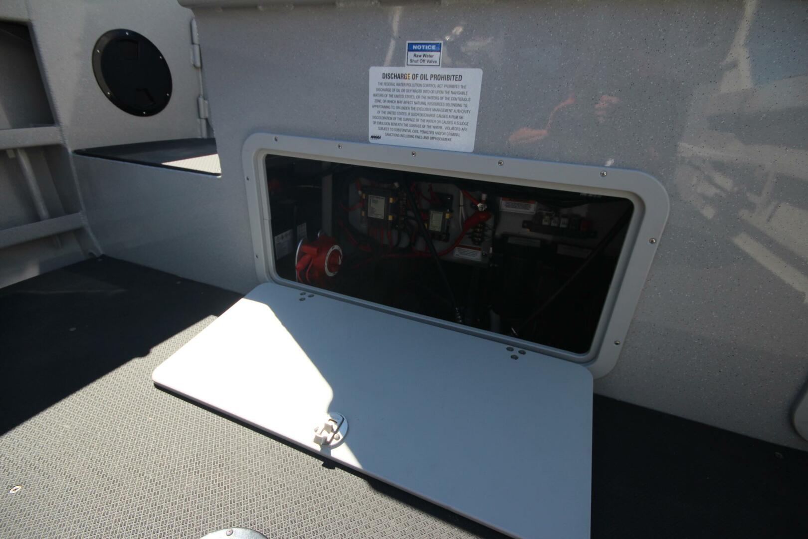 Slide: The Image of Weldcraft 260 Cuddy King 2023 - 5172837