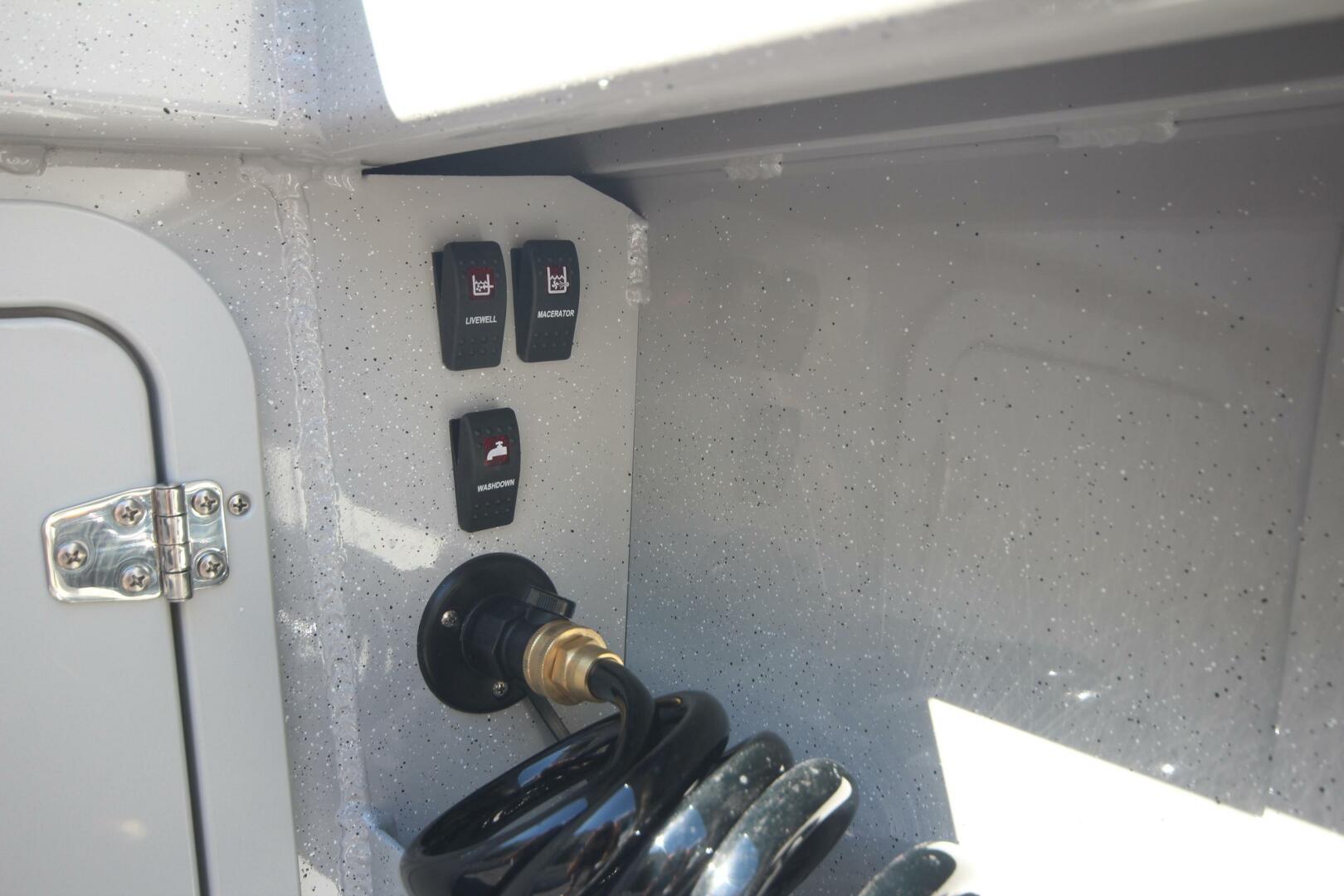 Slide: The Image of Weldcraft 260 Cuddy King 2023 - 5172839