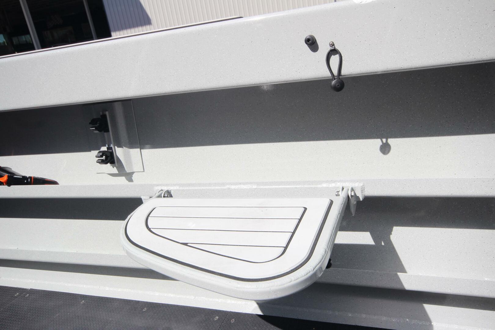 Slide: The Image of Weldcraft 260 Cuddy King 2023 - 5172840