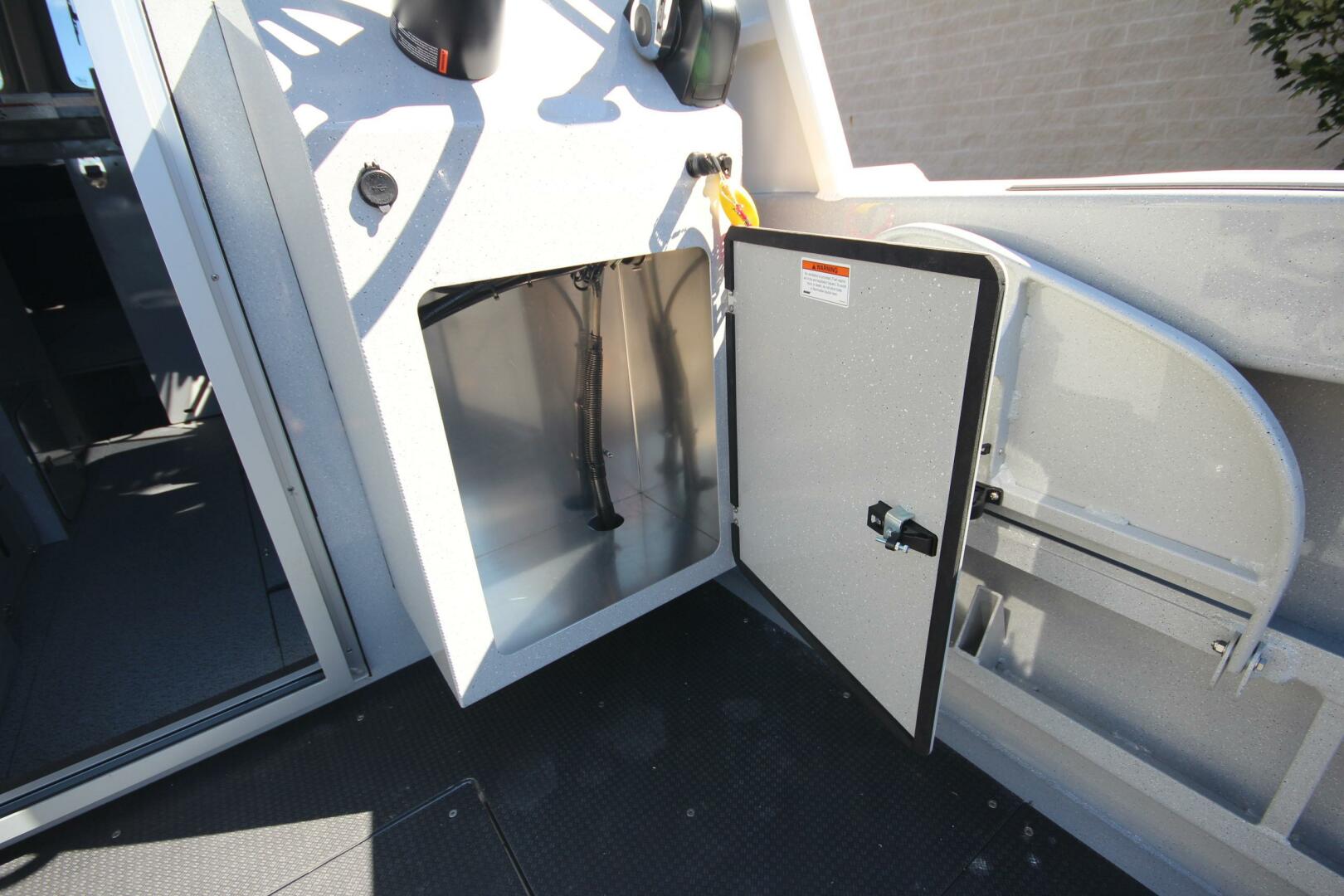 Slide: The Image of Weldcraft 260 Cuddy King 2023 - 5172843