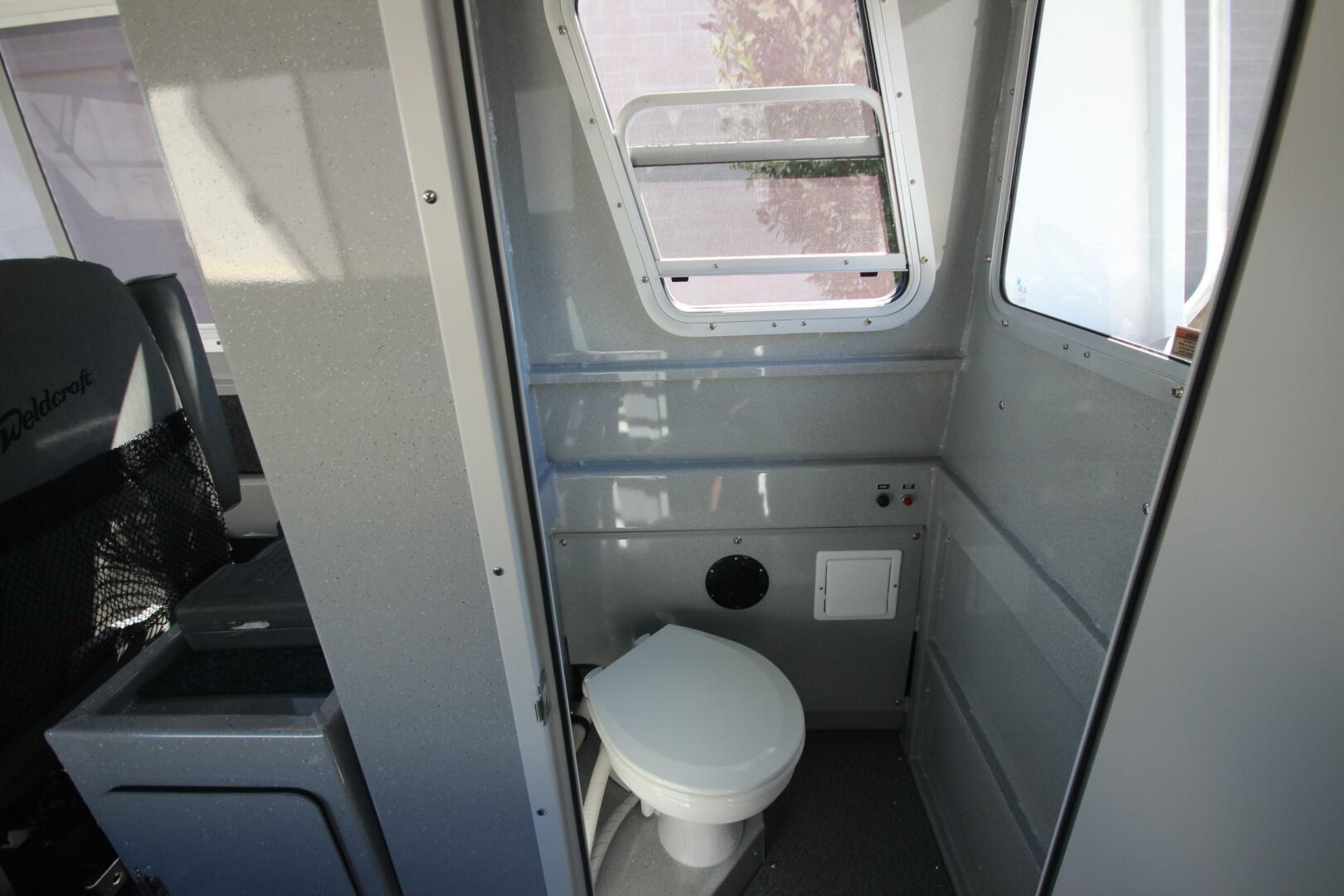 Slide: The Image of Weldcraft 260 Cuddy King 2023 - 5172856