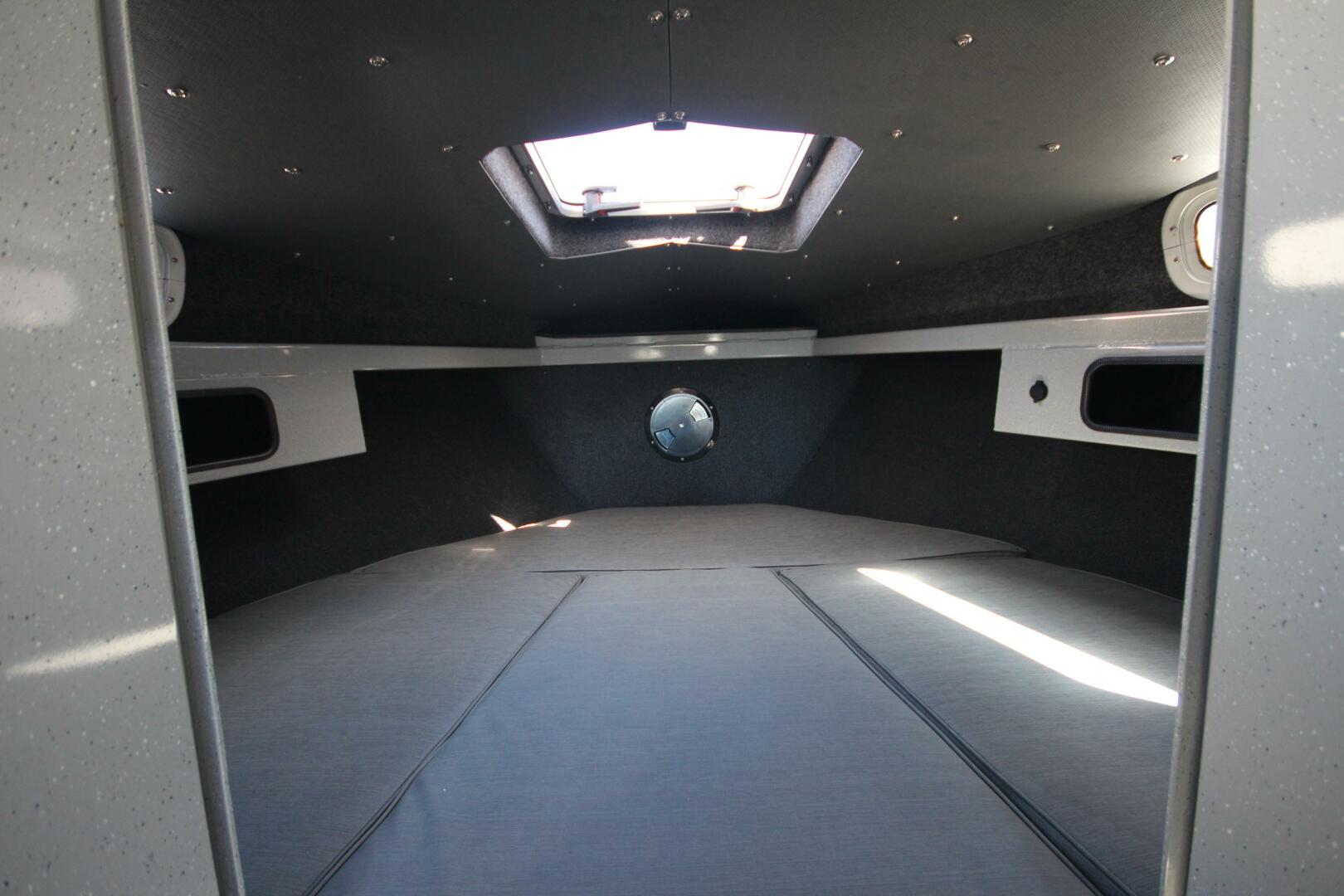 Slide: The Image of Weldcraft 260 Cuddy King 2023 - 5172878