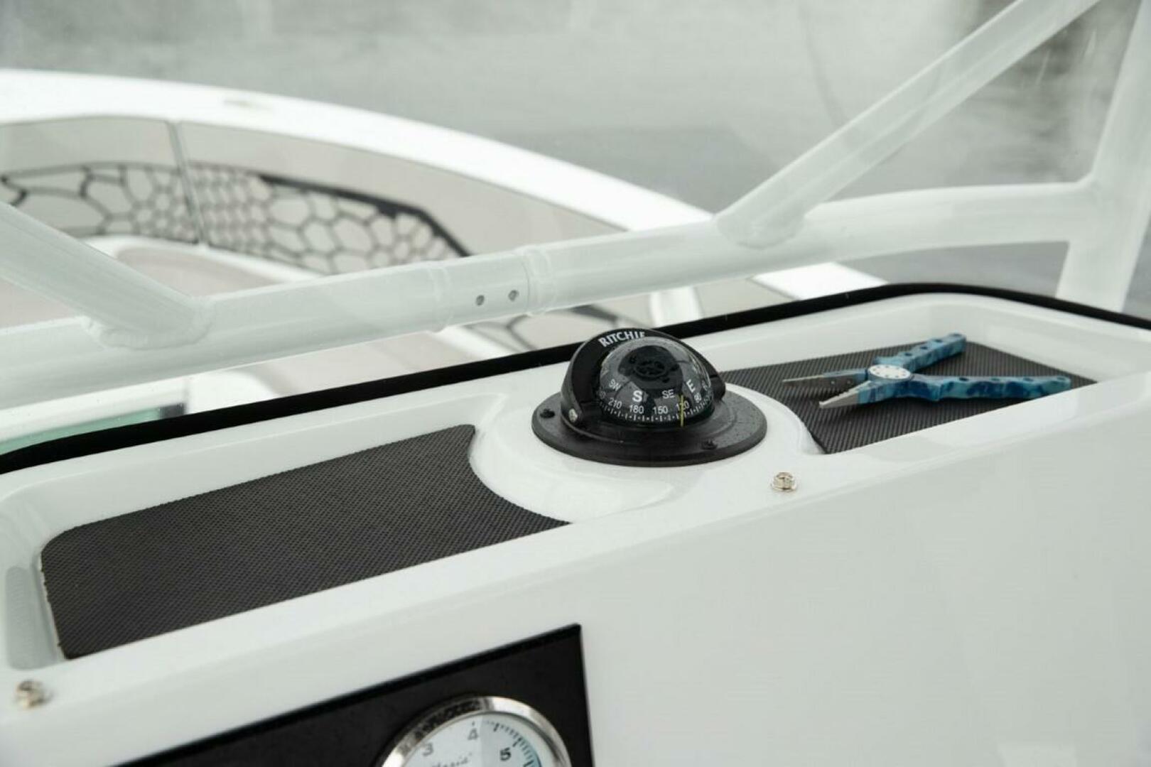 Slide: The Image of Wellcraft 202 Fisherman 2024 - 3917611