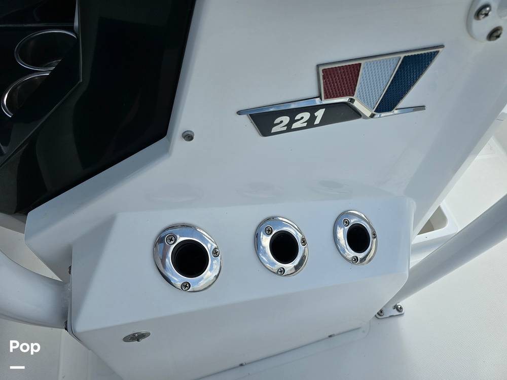 Slide: The Image of Wellcraft 221 Bay 2020 - 14366574