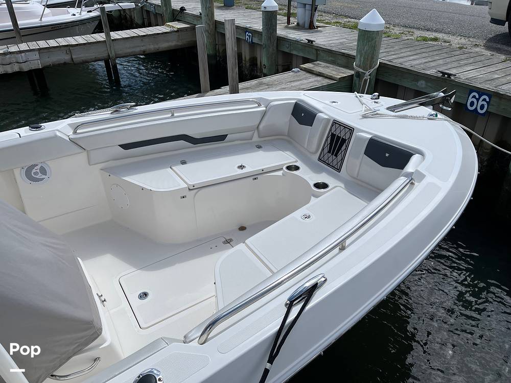 Slide: The Image of Wellcraft 222 Fisherman 2018 - 15399630