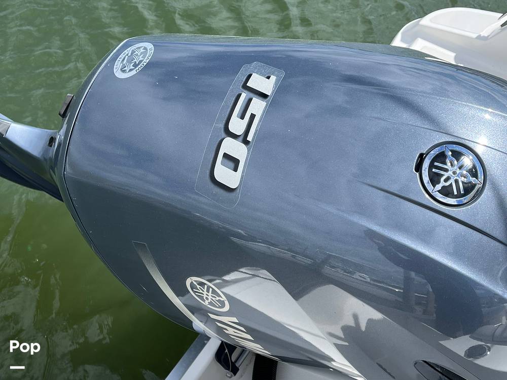 Slide: The Image of Wellcraft 222 Fisherman 2018 - 15399684