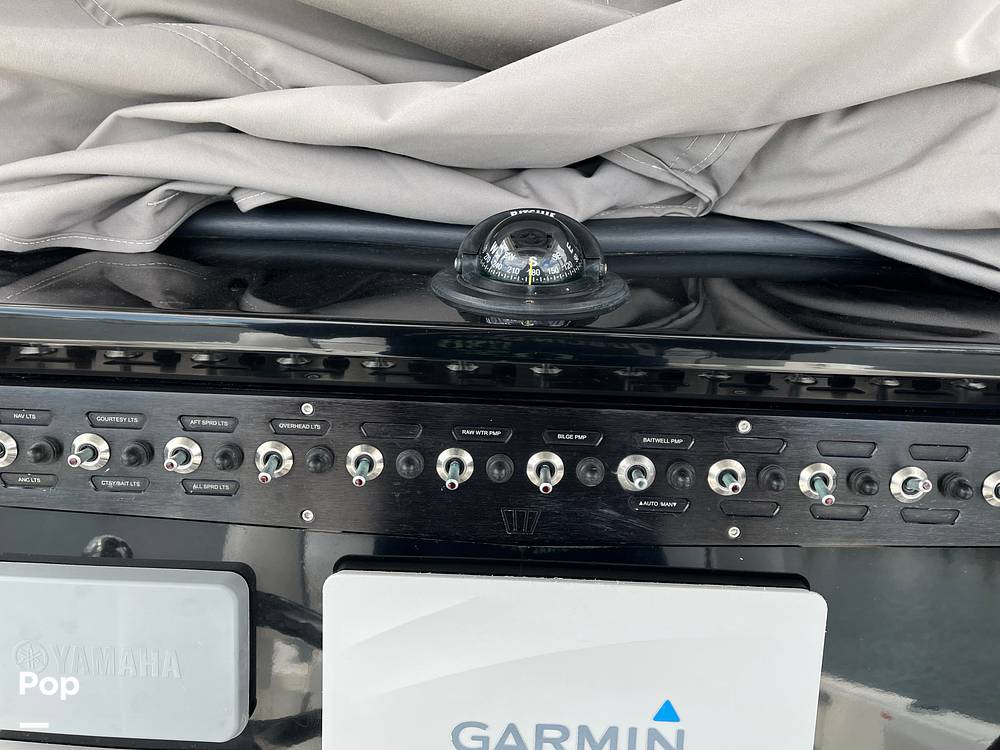 Slide: The Image of Wellcraft 222 Fisherman 2018 - 15399692