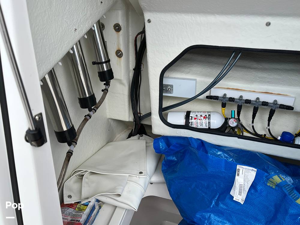 Slide: The Image of Wellcraft 222 Fisherman 2018 - 15399716