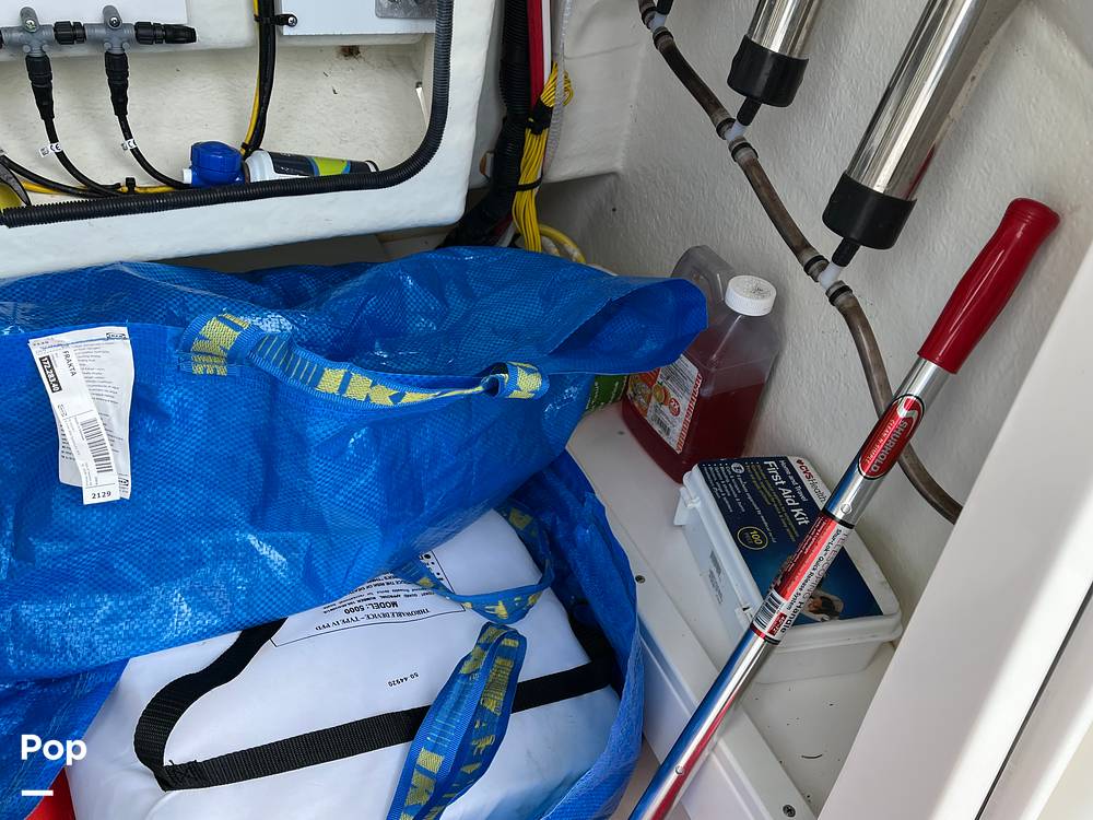 Slide: The Image of Wellcraft 222 Fisherman 2018 - 15399718