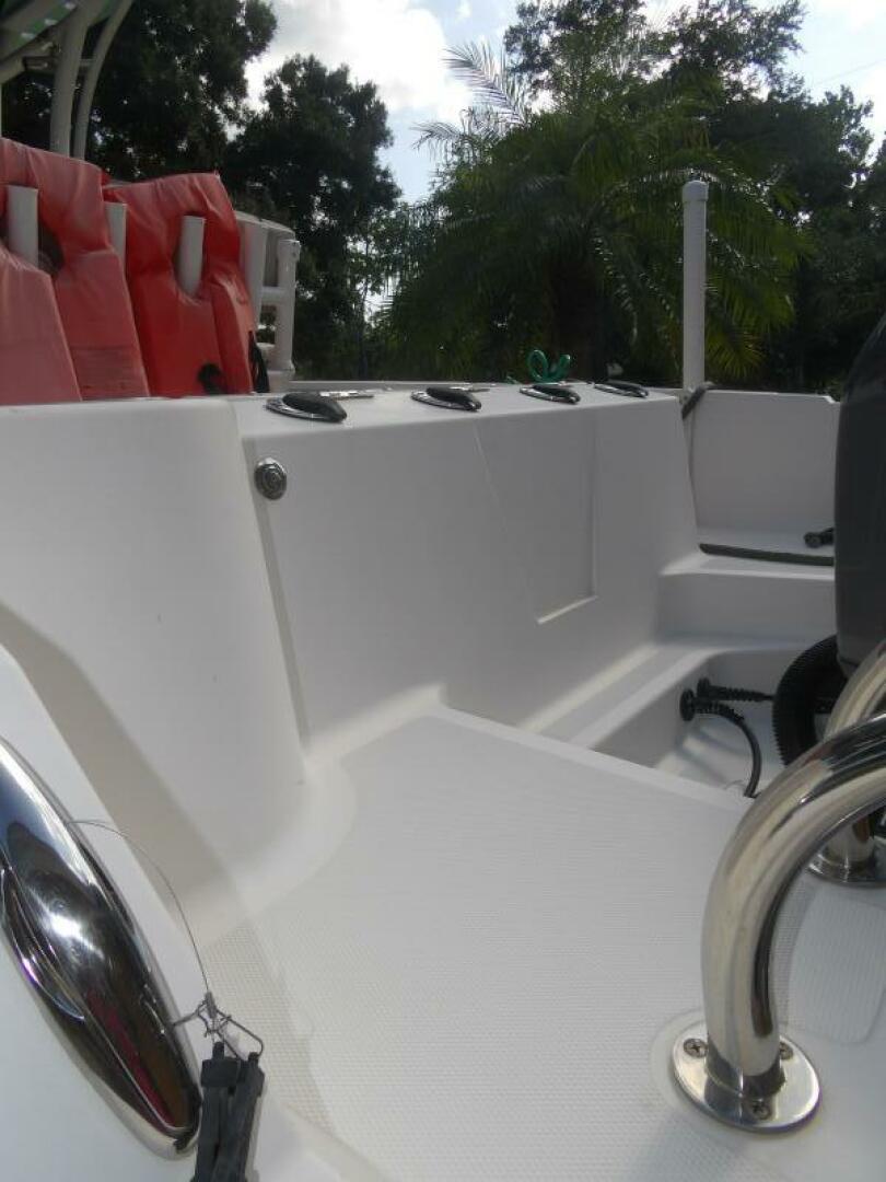 Slide: The Image of Wellcraft 222 Fisherman 2018 - 4642688