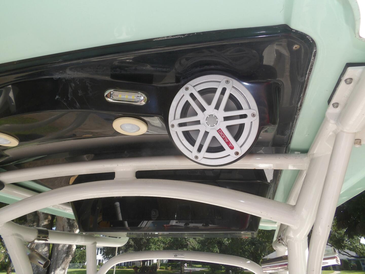 Slide: The Image of Wellcraft 222 Fisherman 2018 - 4642695