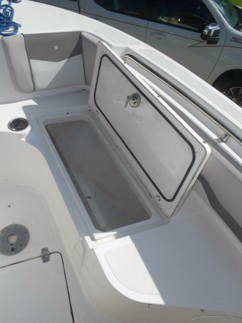 Slide: The Image of Wellcraft 222 Fisherman 2018 - 4642703