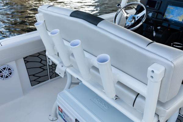 Slide: The Image of Wellcraft 222 Fisherman 2022 - 11
