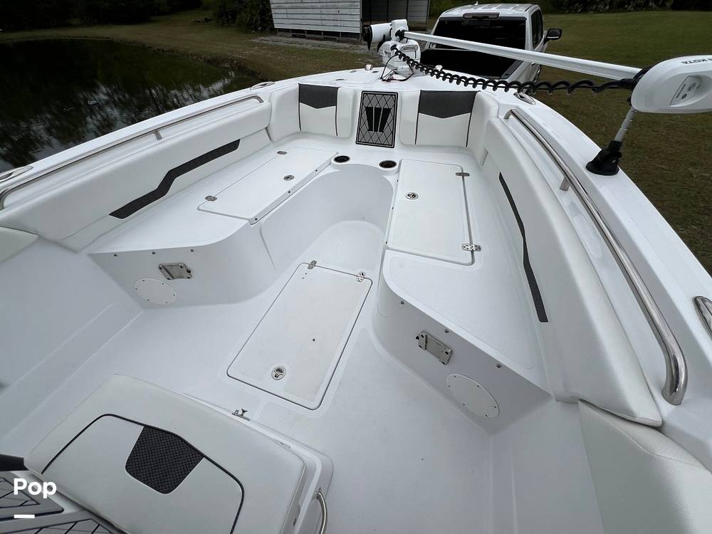 Slide: The Image of Wellcraft 222 Fisherman 2022 - 13555450