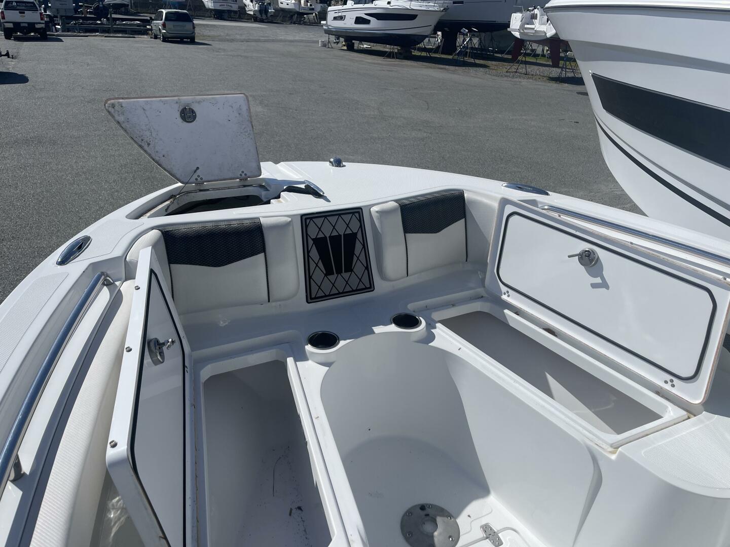 Slide: The Image of Wellcraft 222 Fisherman 2022 - 5286888