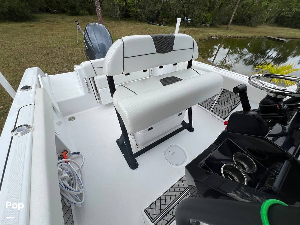 Slide: The Image of Wellcraft 222 Fisherman 2022 - 13555394