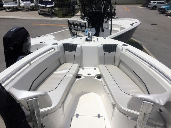Slide: The Image of Wellcraft 242 Fisherman 2019 - 10