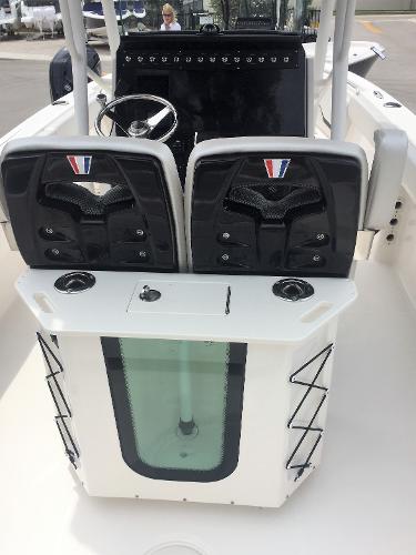Slide: The Image of Wellcraft 242 Fisherman 2019 - 6