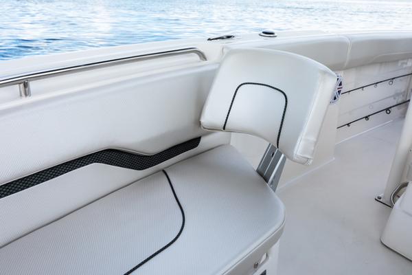 Slide: The Image of Wellcraft 242 Fisherman 2022 - 11