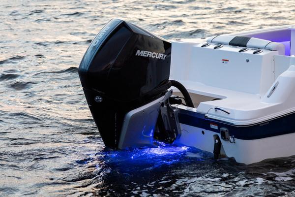 Slide: The Image of Wellcraft 242 Fisherman 2022 - 6