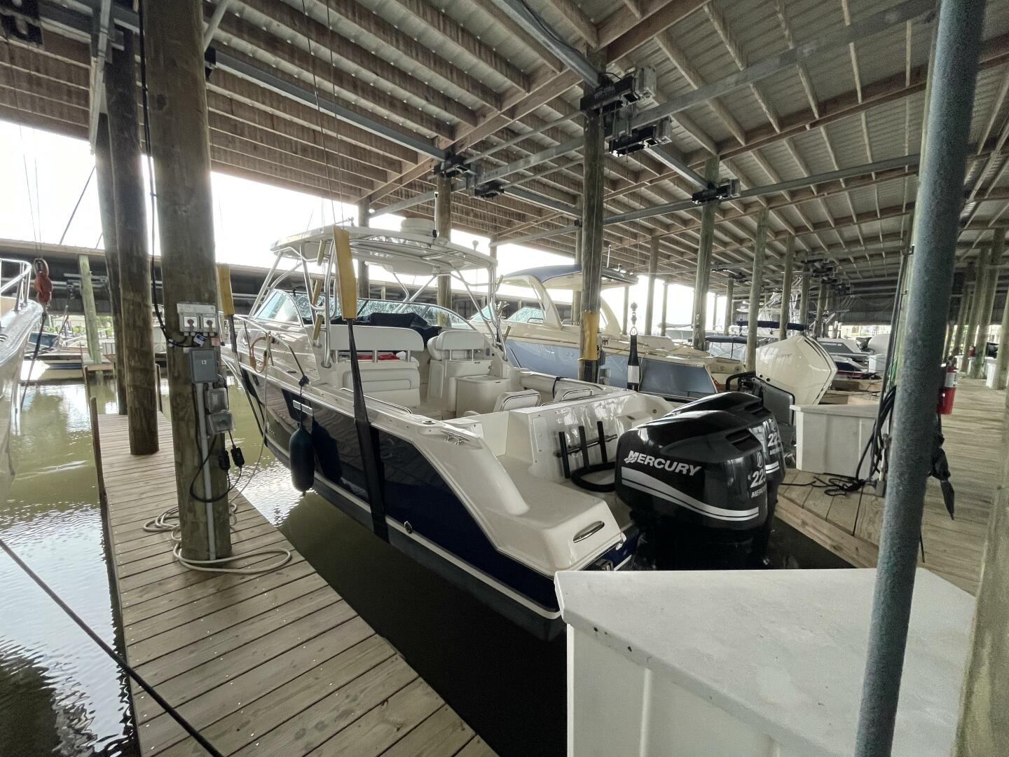 Slide: The Image of Wellcraft 29 2004 - 5251492