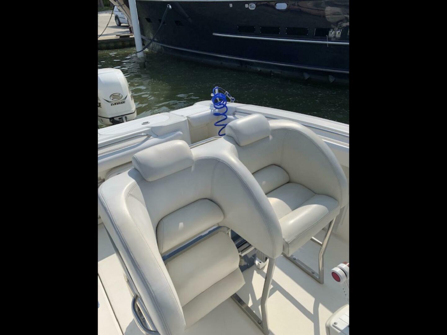 Slide: The Image of Wellcraft 29 Scarab Sport 2001 - 5444605