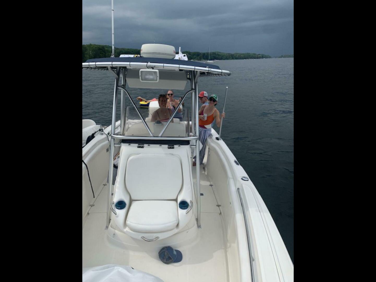 Slide: The Image of Wellcraft 29 Scarab Sport 2001 - 5444610