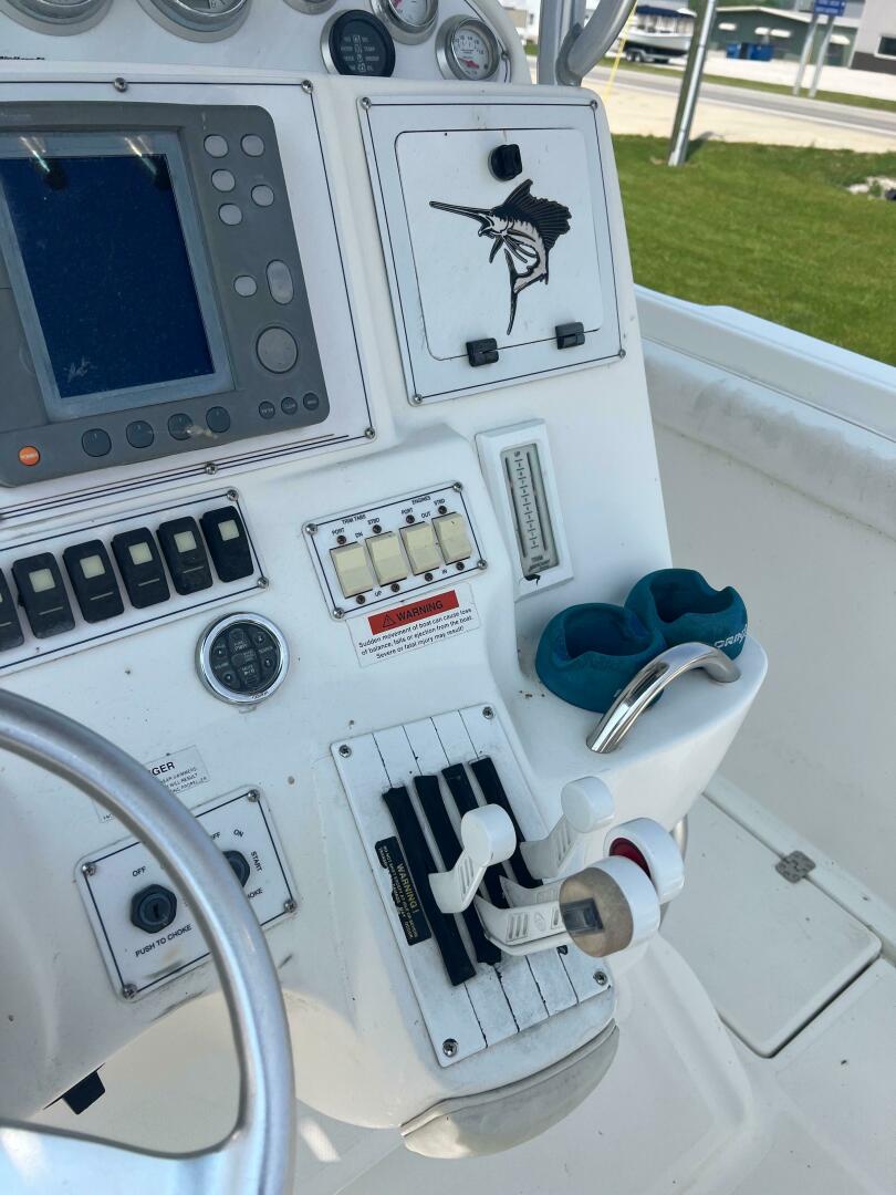 Slide: The Image of Wellcraft 29 Scarab Sport 2001 - 5444628