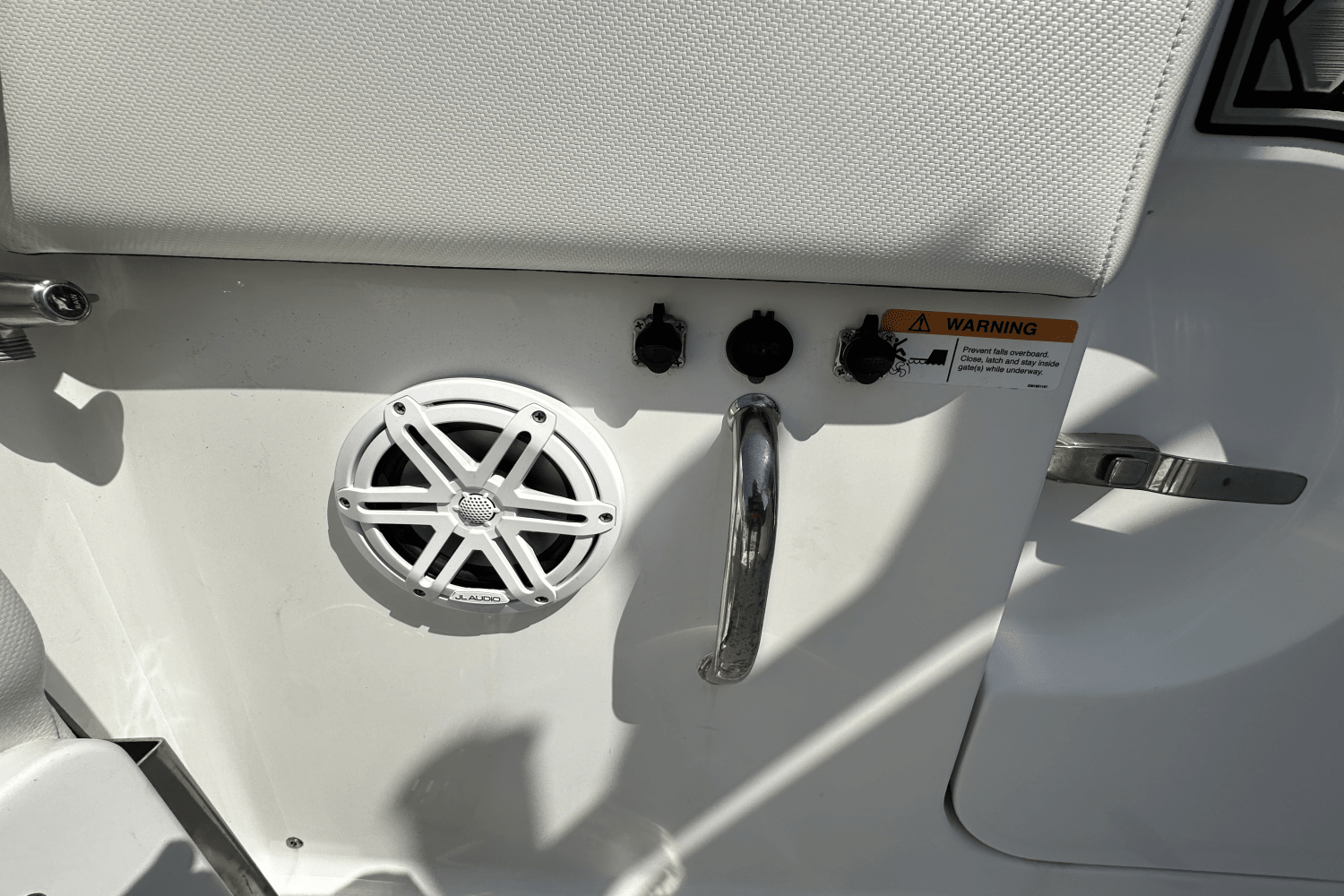 Slide: The Image of Wellcraft 302 2023 - 27