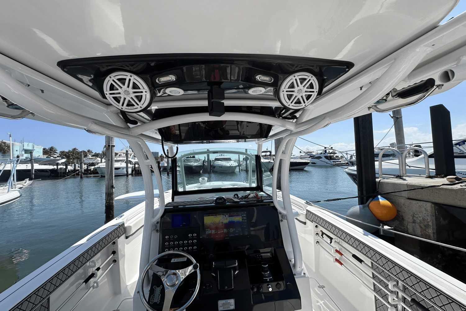 Slide: The Image of Wellcraft 302 2023 - 49