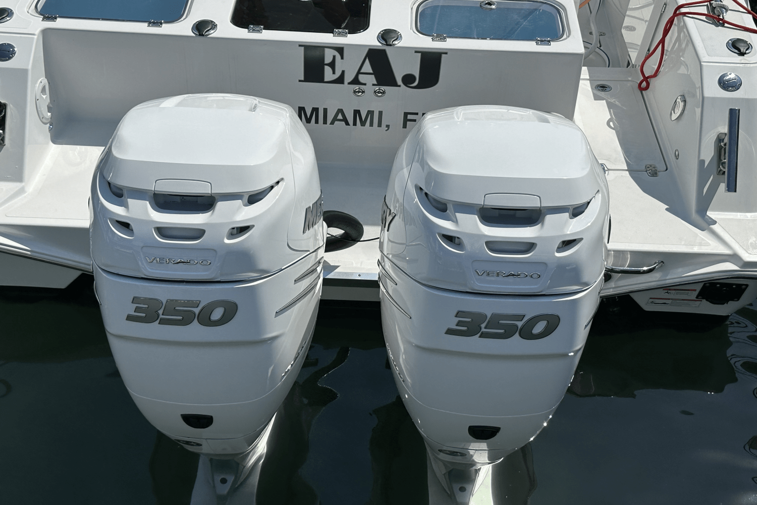 Slide: The Image of Wellcraft 302 2023 - 51