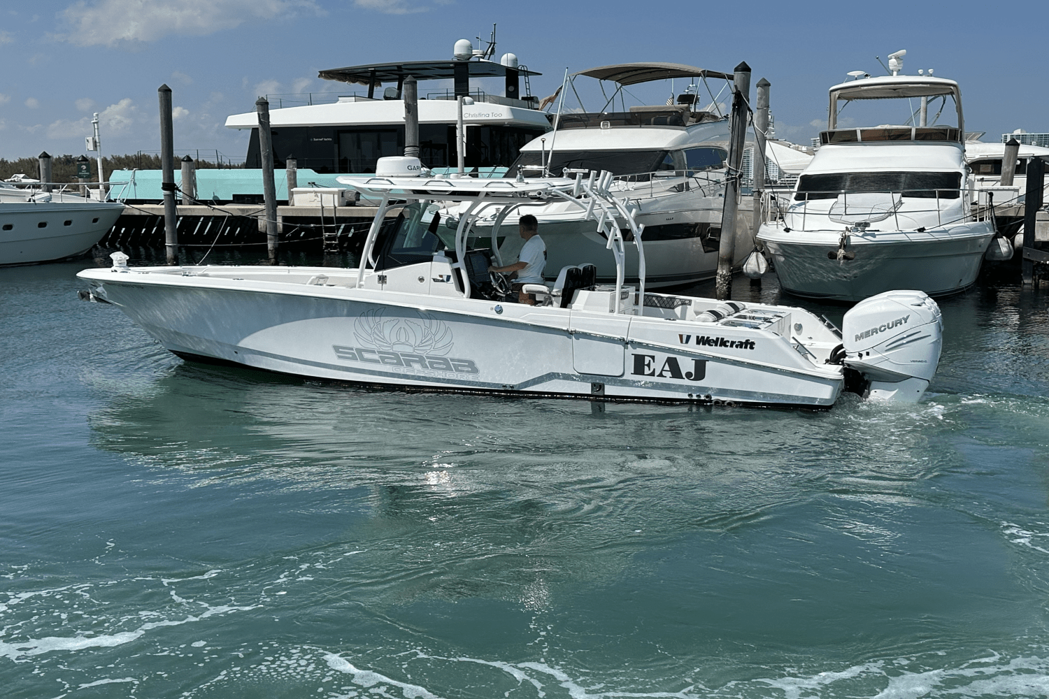 Slide: The Image of Wellcraft 302 2023 - 9