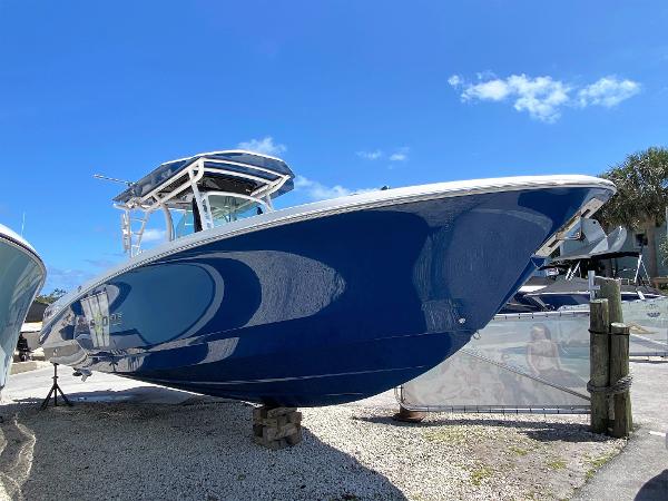Slide: The Image of Wellcraft 302 Fisherman 2019 - 1