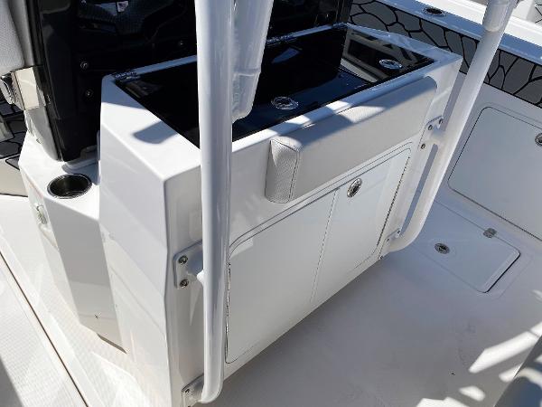 Slide: The Image of Wellcraft 302 Fisherman 2019 - 8